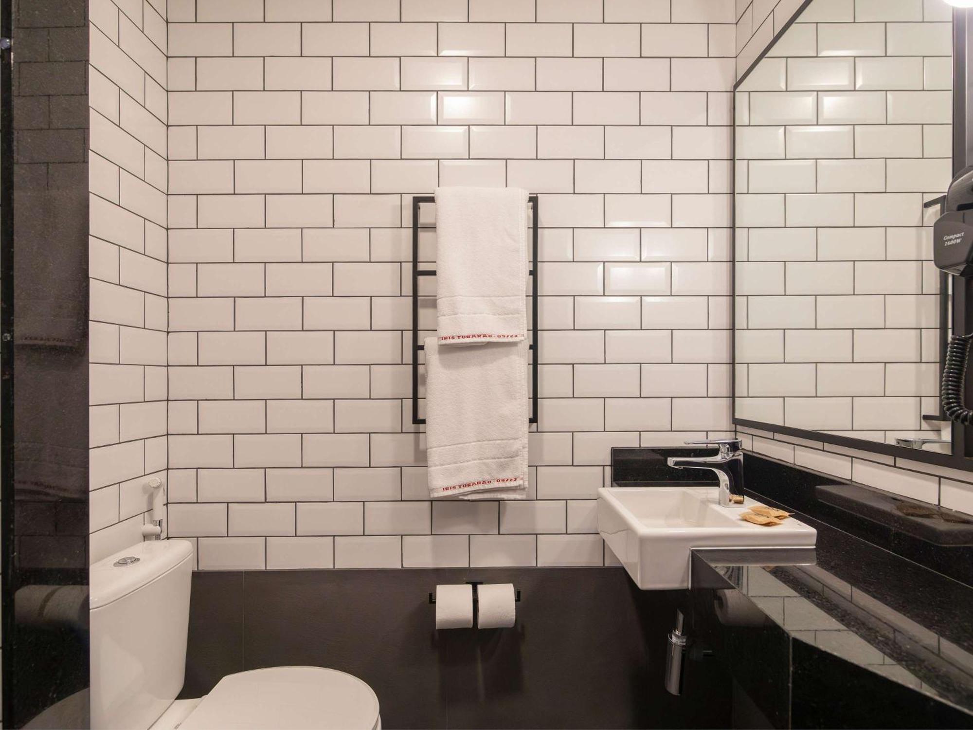 Ibis Tubarao Hotell Exteriör bild
